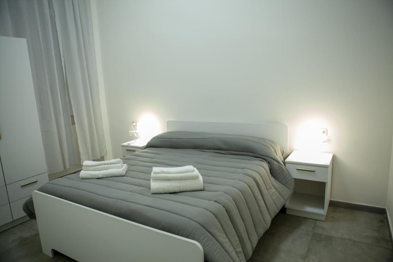 Apartmán Na' Stanza In Piazza Neapol Exteriér fotografie