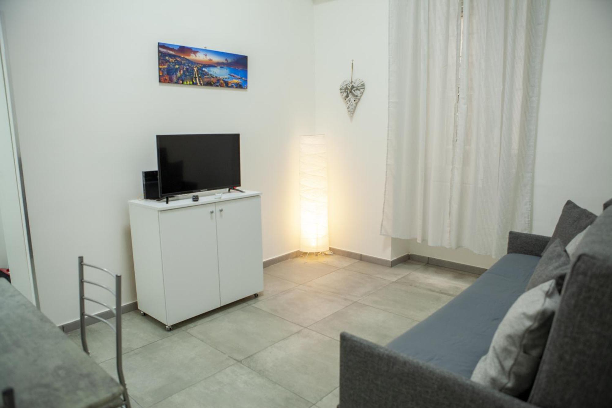 Apartmán Na' Stanza In Piazza Neapol Exteriér fotografie