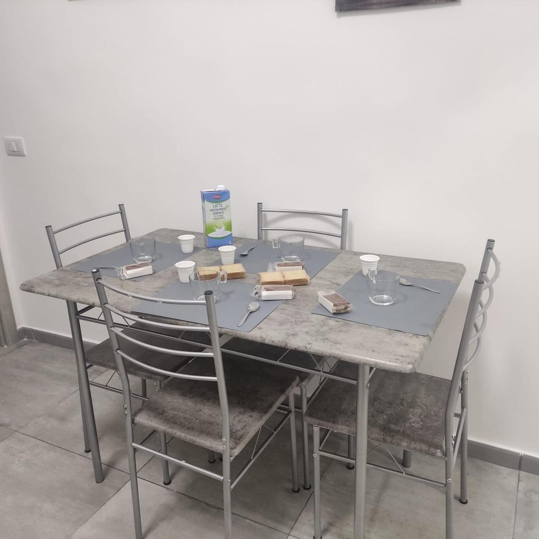 Apartmán Na' Stanza In Piazza Neapol Exteriér fotografie